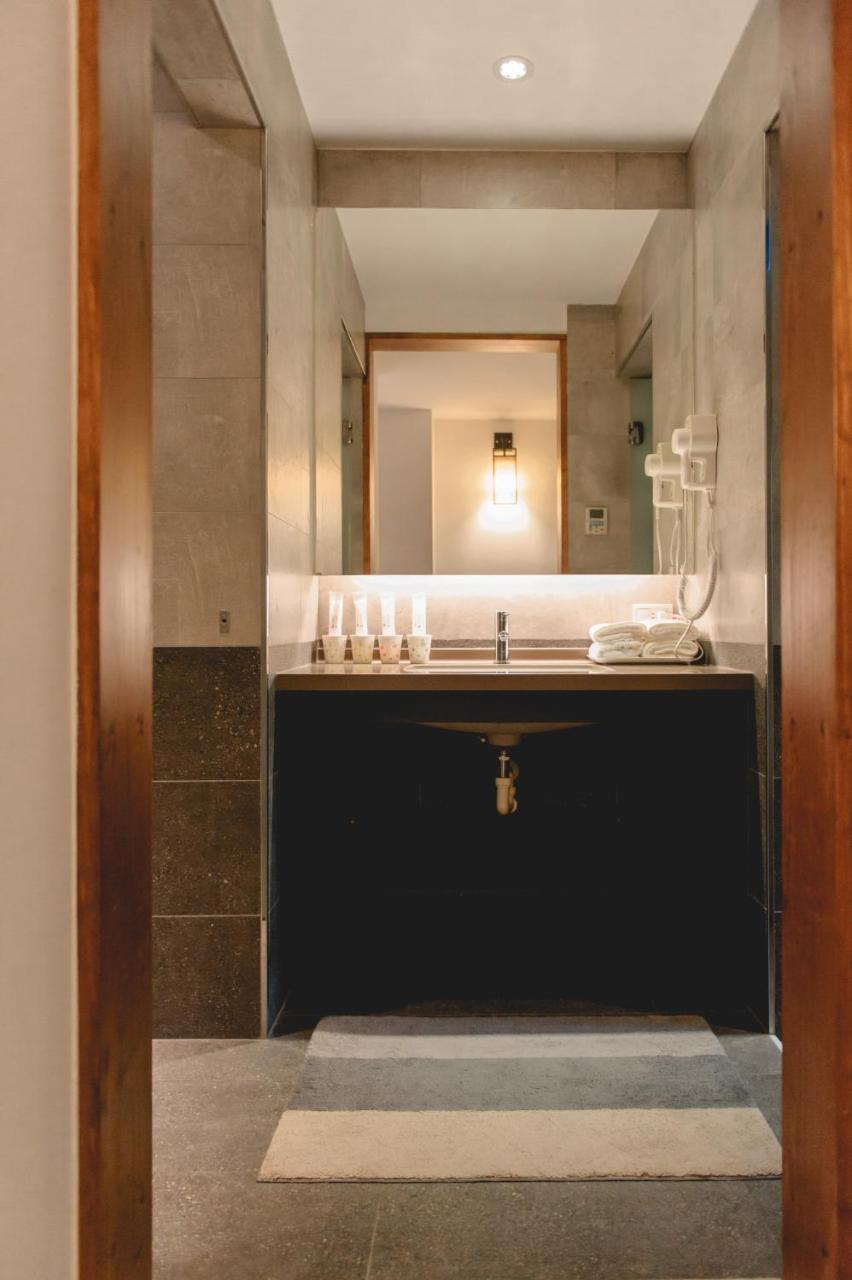 Dark Street House B&B Beigang 외부 사진